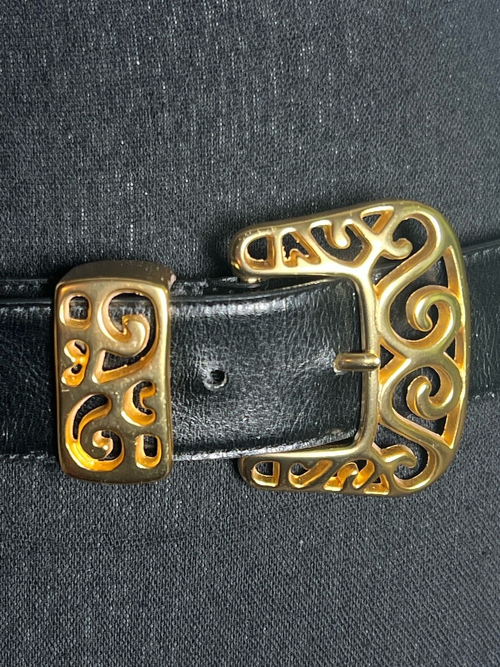 Donna Katz Women’s Vintage Black Leather Belt Gilded Gold Buckle Size Large